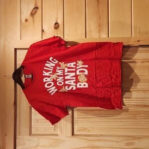 gildan|working on my santa body tee|large